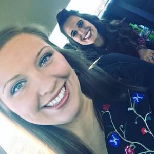 Meet your Posher, Rebecca